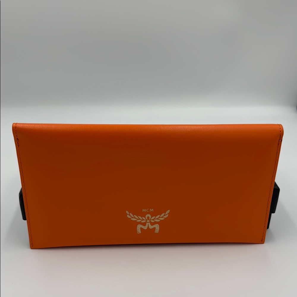 MCM Vibrant Orange Leather Clutch NIB - Picture 3 of 7